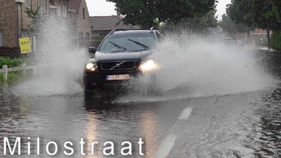 Millegem getroffen door onweer 02